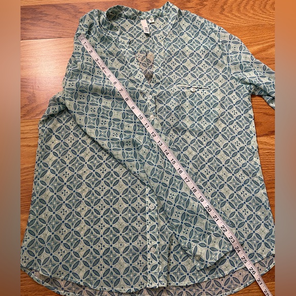 Kut Blouse size M - Picture 8 of 8